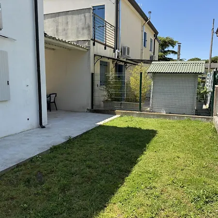 Apartment Casa Indipendente, 500 M Dal Mare, Wifi, Free Park