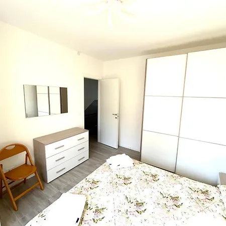 Casa Indipendente A Pineta, 2 Posti Auto, Wifi, Appena Ristrutturata Apartment Lido di Jesolo