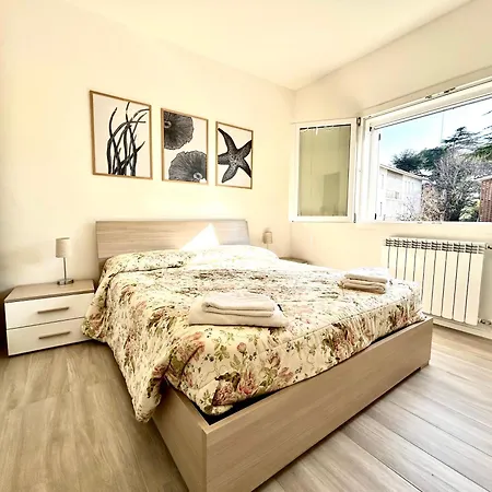 Casa Indipendente A Pineta, 2 Posti Auto, Wifi, Appena Ristrutturata Apartment *